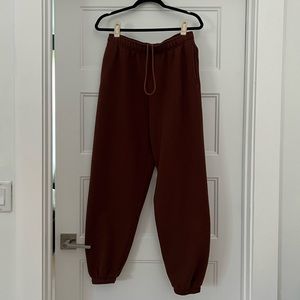 Aritzia TNA Cozy Fleece Mega Sweatpant